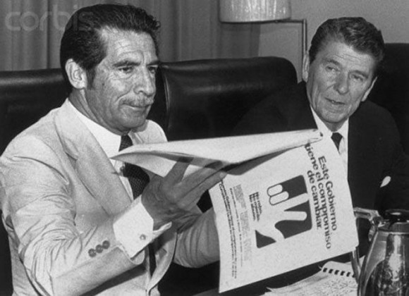War criminal Rios Montt with his pal, Ronald Reagan. 